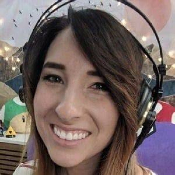 Macncheesep1z: The Rise of a Gaming Star on YouTube & Twitch!